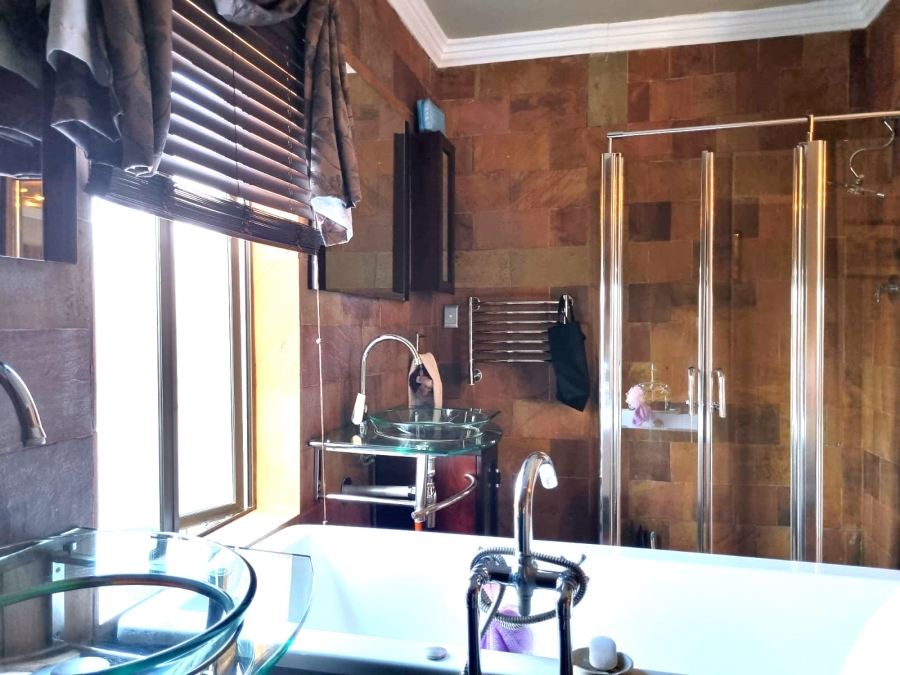 4 Bedroom Property for Sale in Winterhoek Park Eastern Cape